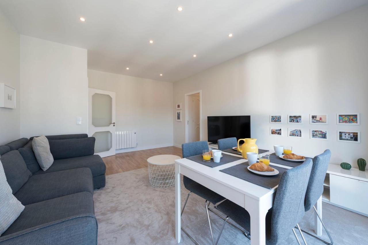 Lovelystay - Downtown Modern 2Br Flat With Free Parking Πόρτο Εξωτερικό φωτογραφία